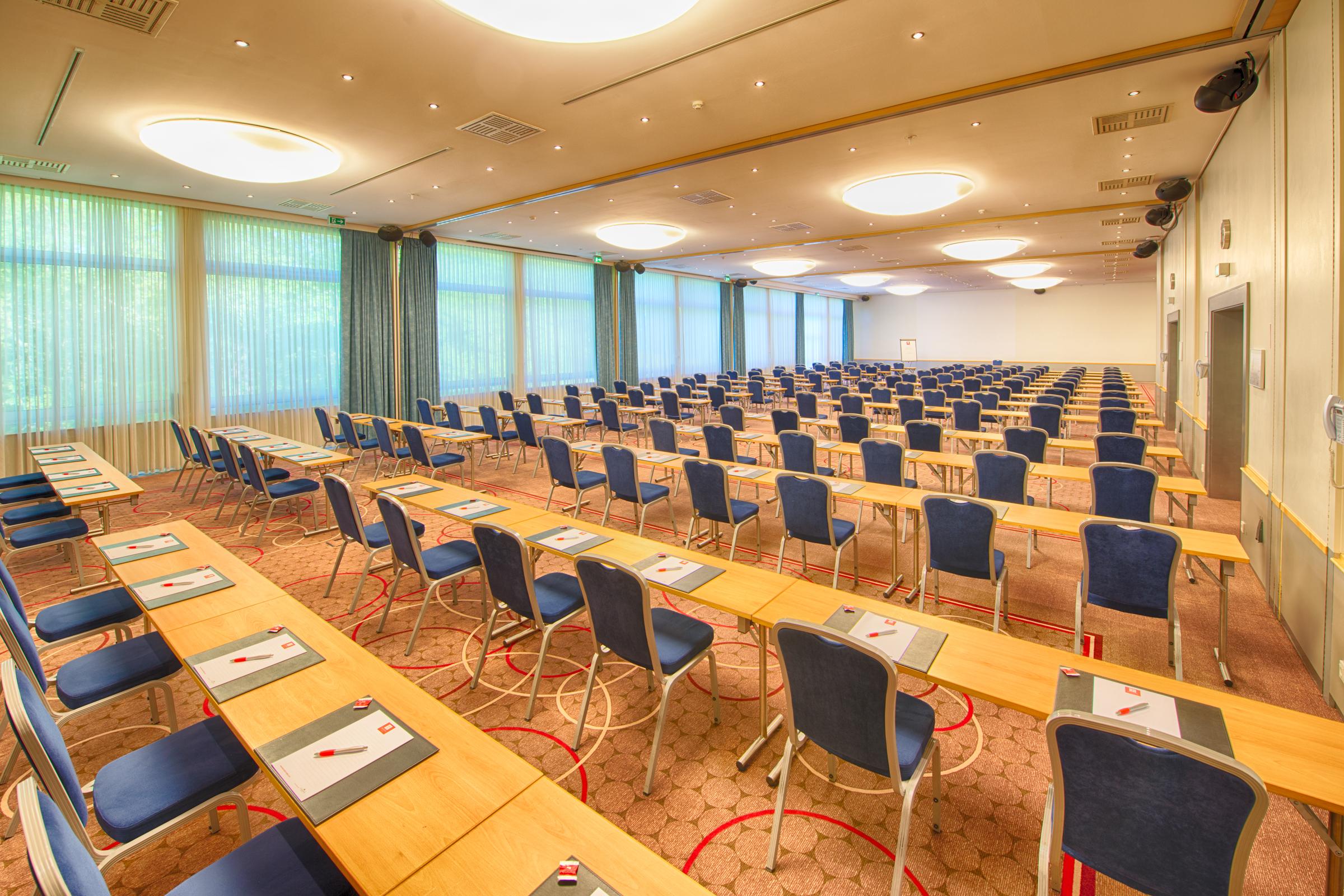 Leonardo Royal Hotel Koeln - Am Stadtwald Bagian luar foto
